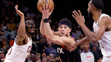 Booker, Durant combine for 72, Suns beat Cavaliers for 2nd .